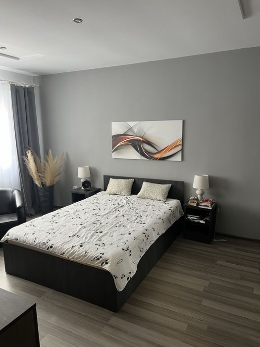 Pf Vand apartament in centrul orasului!