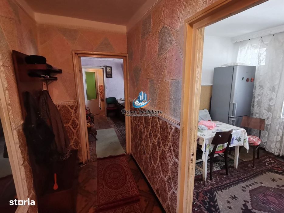 Apartament 3 camere semidecomandat cu 1 baie si 2 balcoane situat la e — fotografia 3