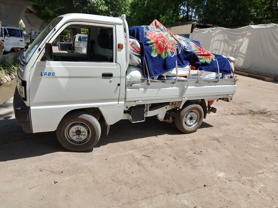 Stroy musor olib ketish xizmati gruzchik xizmati bor