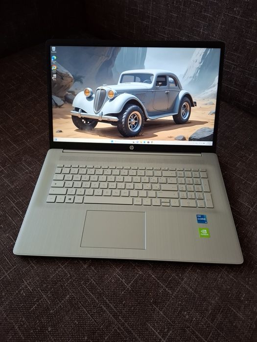 Laptop HP 17-cn i5•gen.11•SSD 500GB•16GB DDR4•17.3 inch•Nvidia GeForce MX350•SUPERB