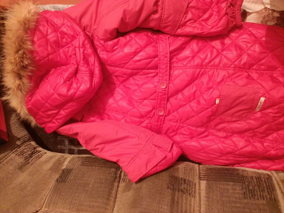 Продам пуховик ,размер 42-44