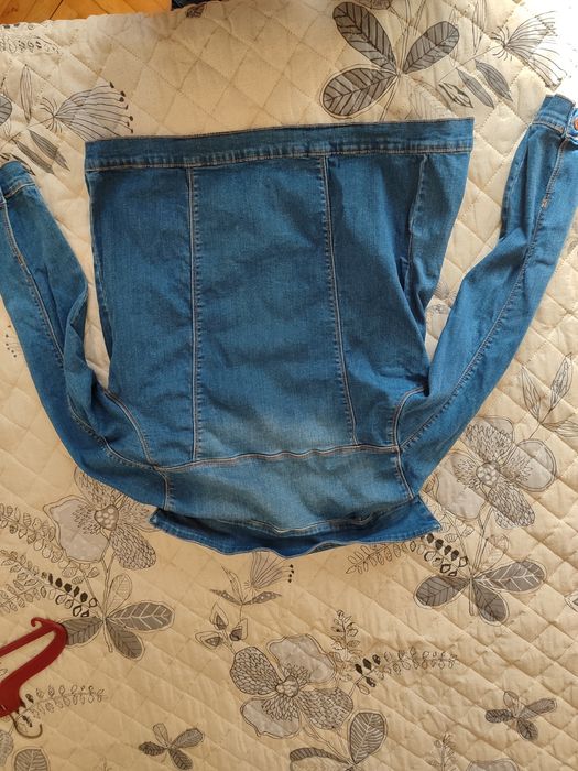 Дамско дънково яке