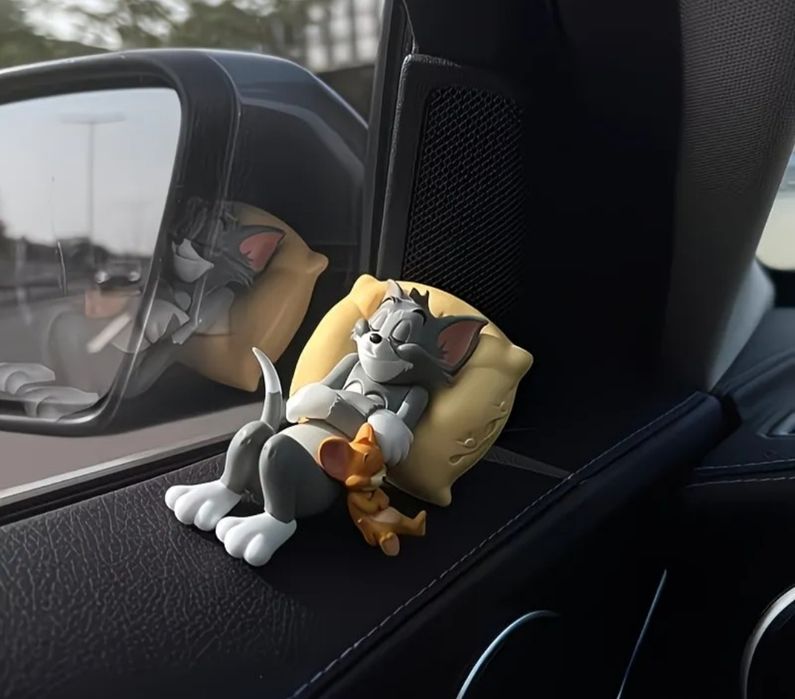 Прекрасно вырезанная мультяшка