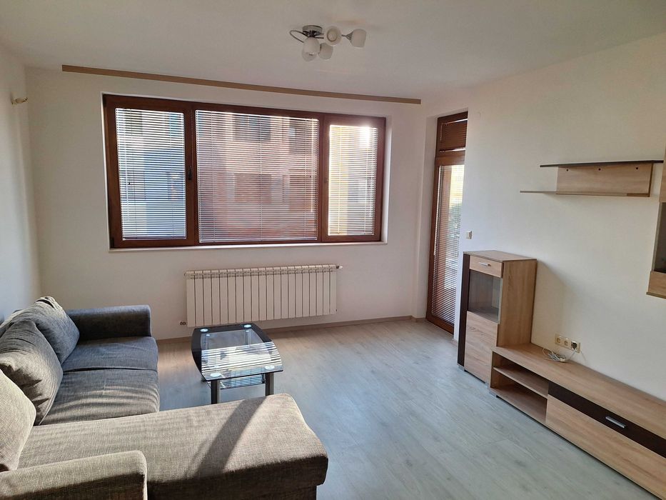 Дава се под наем Двустаен апартамент в София, Надежда 1 - 64 кв.м за 449 € - Снимка #1