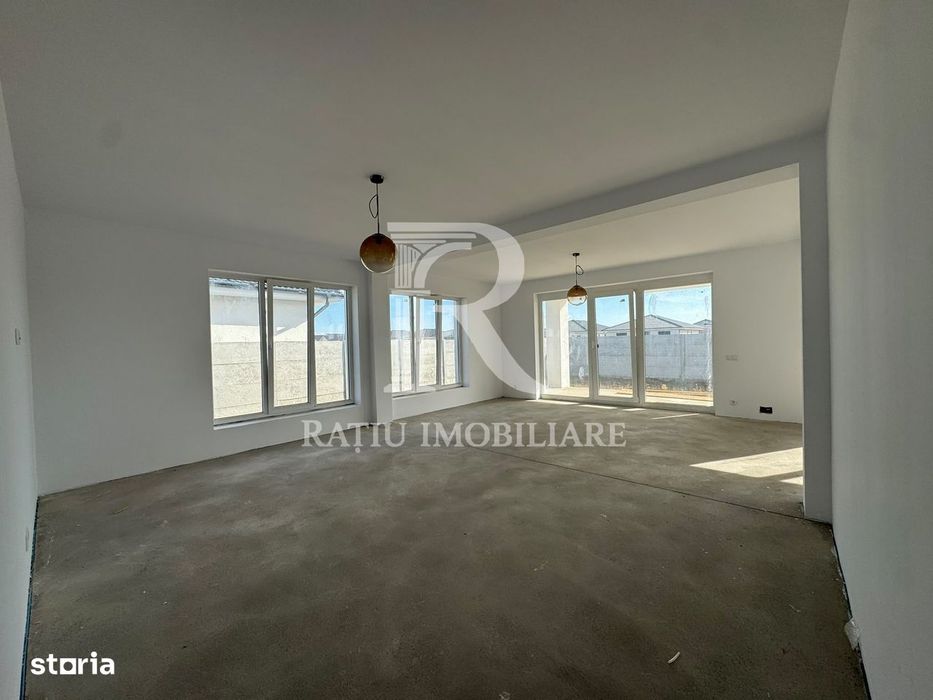 De Vanzare Casa cu 4 camere | Santandrei | 165.000 €