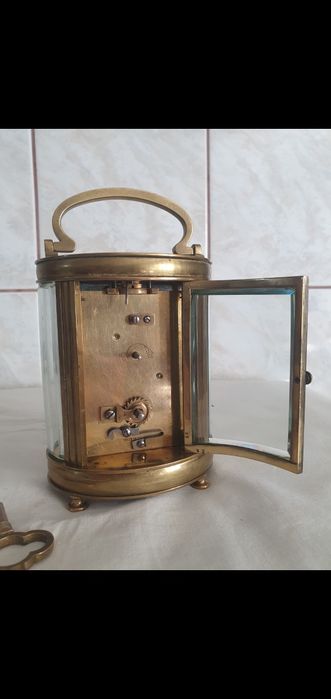 Ceas Antik de Semineu