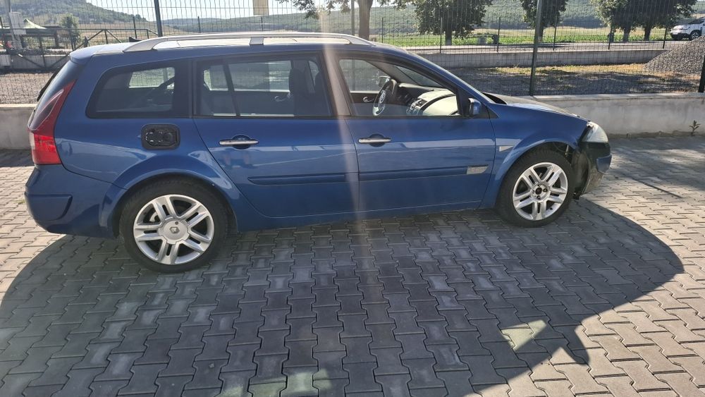 Vand piese Renault Megane 2