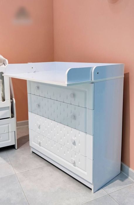 Детская кровать+шкаф+комод