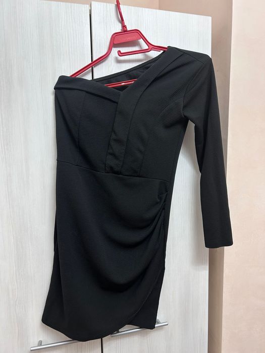 Дрехи рокли дамско