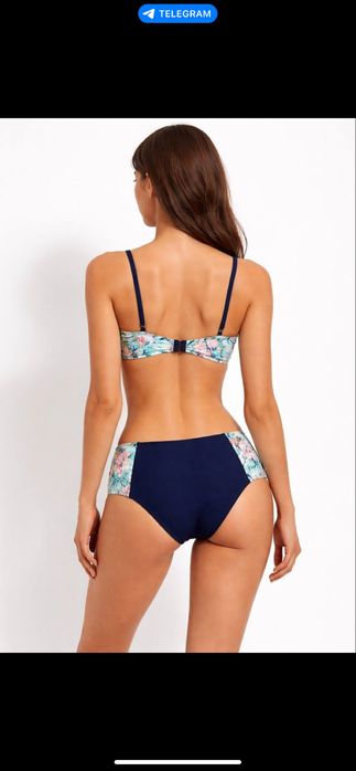 Продам купальники фирменые новые