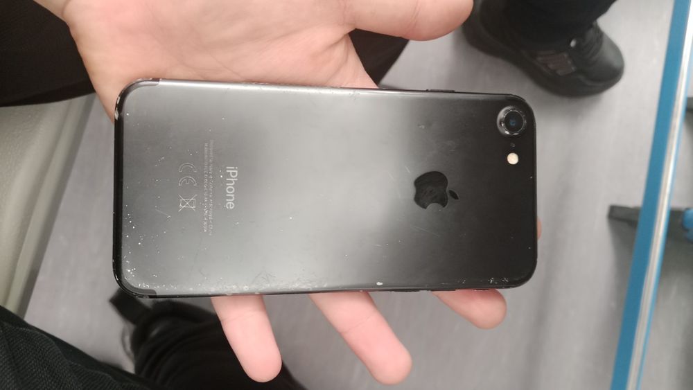 Айфон 7 черный АКБ 75