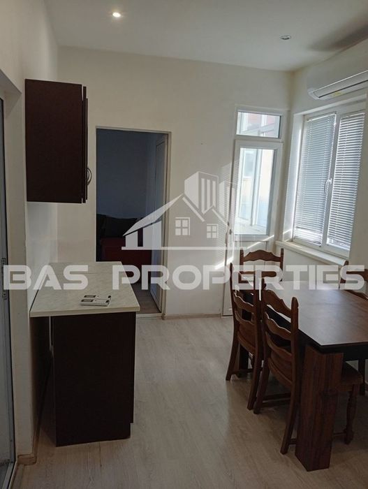 Продава се Тристаен апартамент в София, Център - 97 кв.м за 1646 €/кв.м - Снимка #6