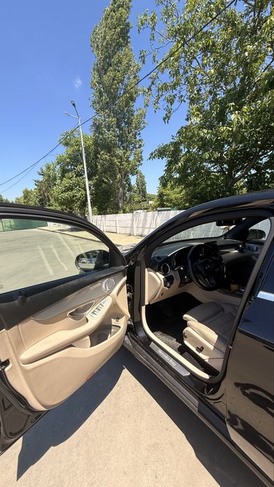 Mercedes-Benz GLC 250 d Coupé 4MATIC  2019