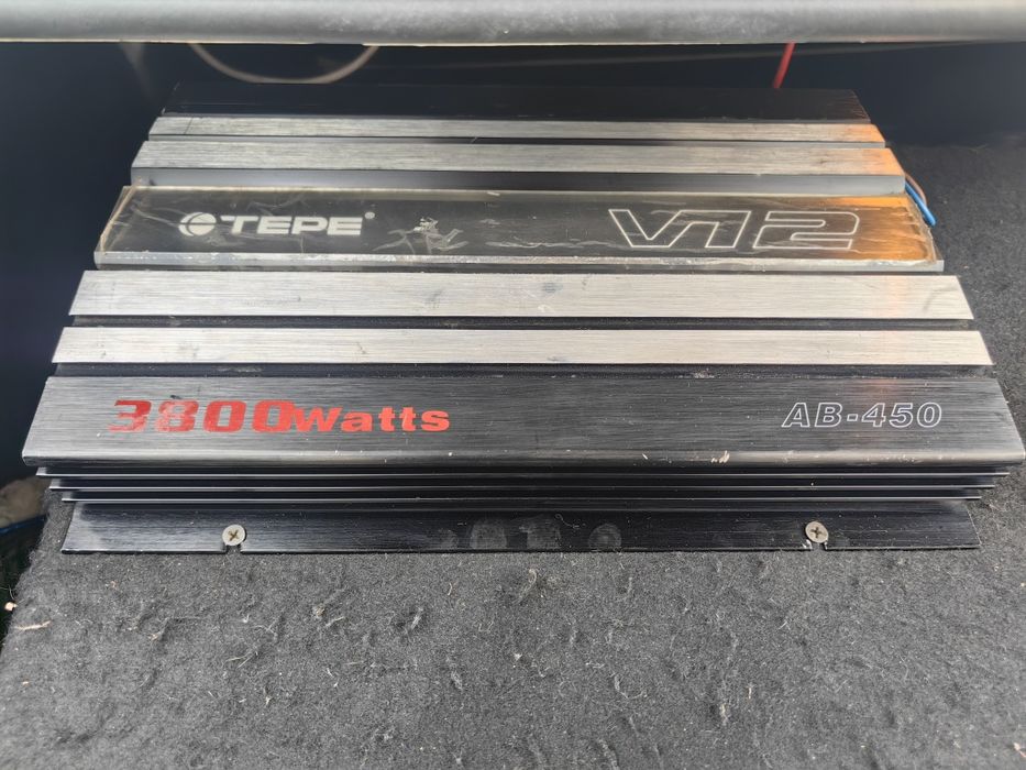 Продам сабвуфер Sony Xplod. Уселитель 3800 Вт.