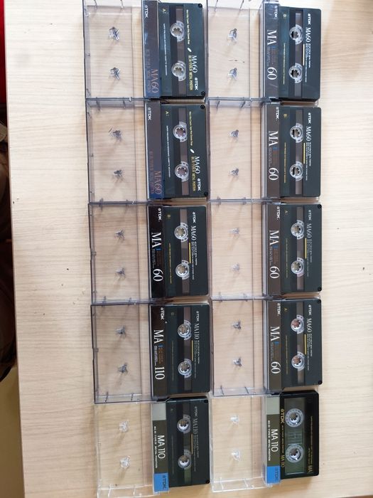 Casete crom și metal