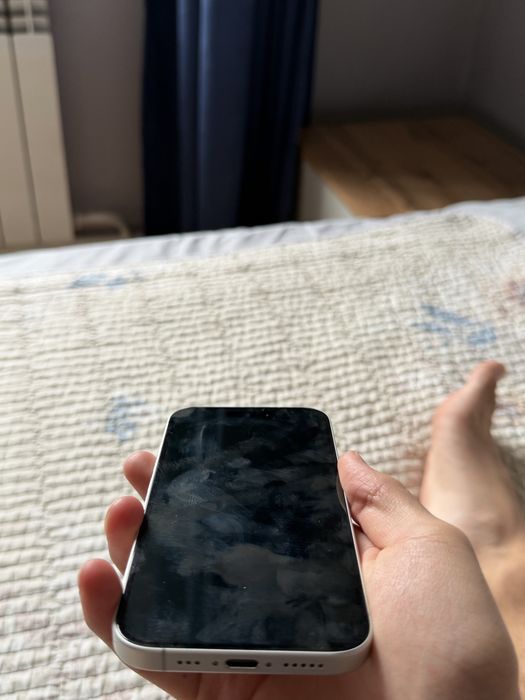 iPhone 16 128gb.