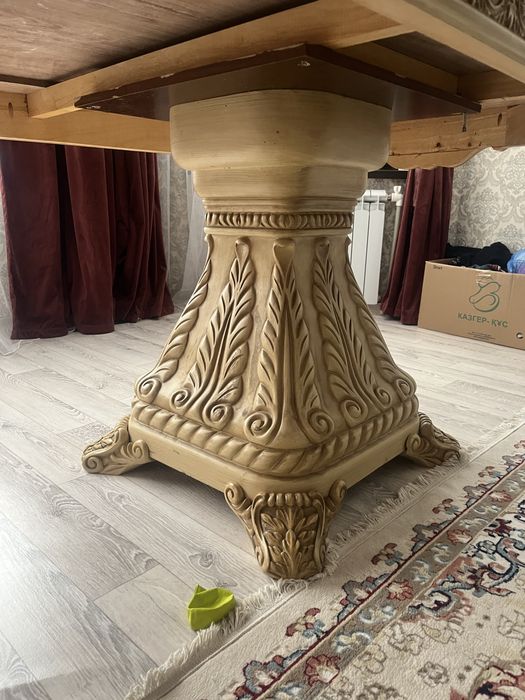 Продам стол дубовый 3 м * 1,20