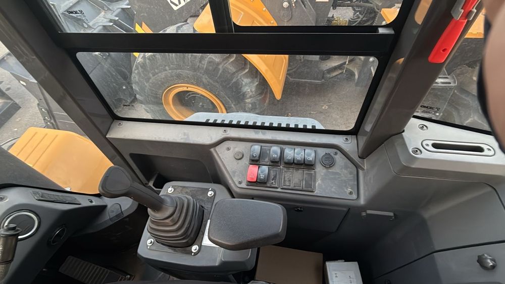 Продам погрузчик 2025г.в.