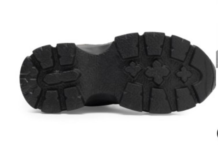 Дамски черни маратонки DeeZee - 39 номер