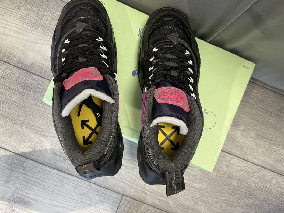 Off White Odsy.