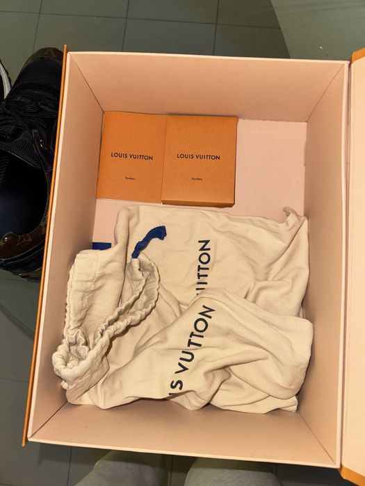 Оригинални обувки на Louis Vuitton