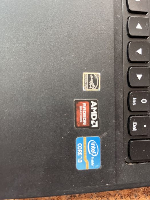 Лаптоп Леново