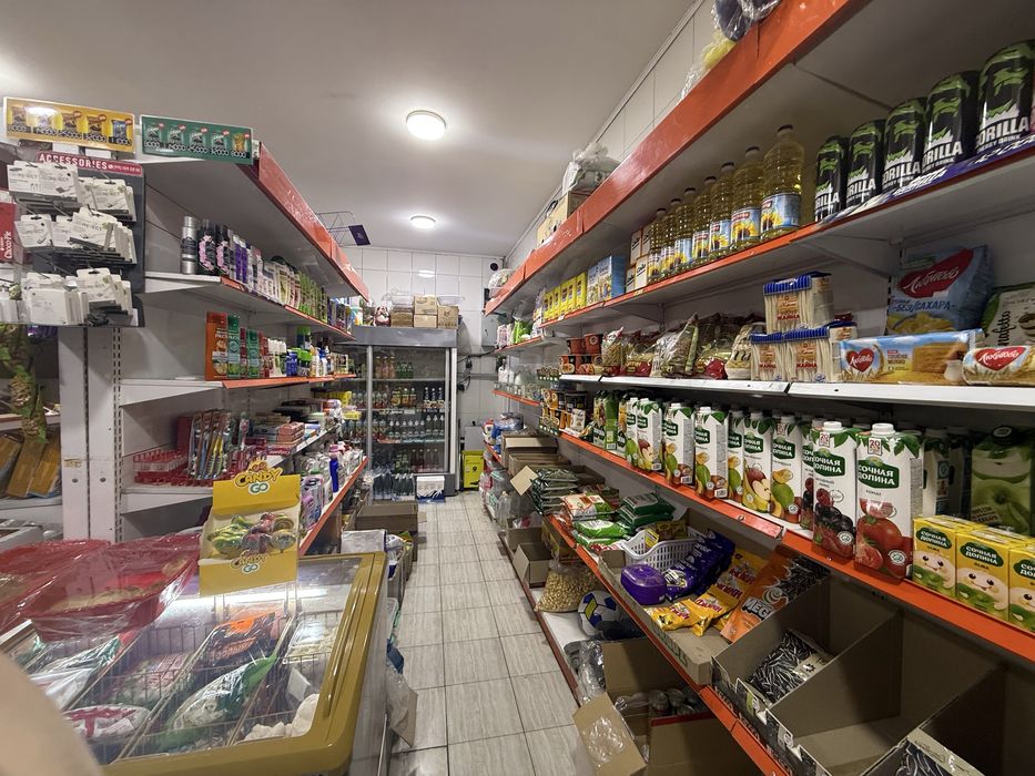 СРОЧНО !! Продается магазин в Яшнабаде 1/1/1 ( 36 кв/м ) Иззат