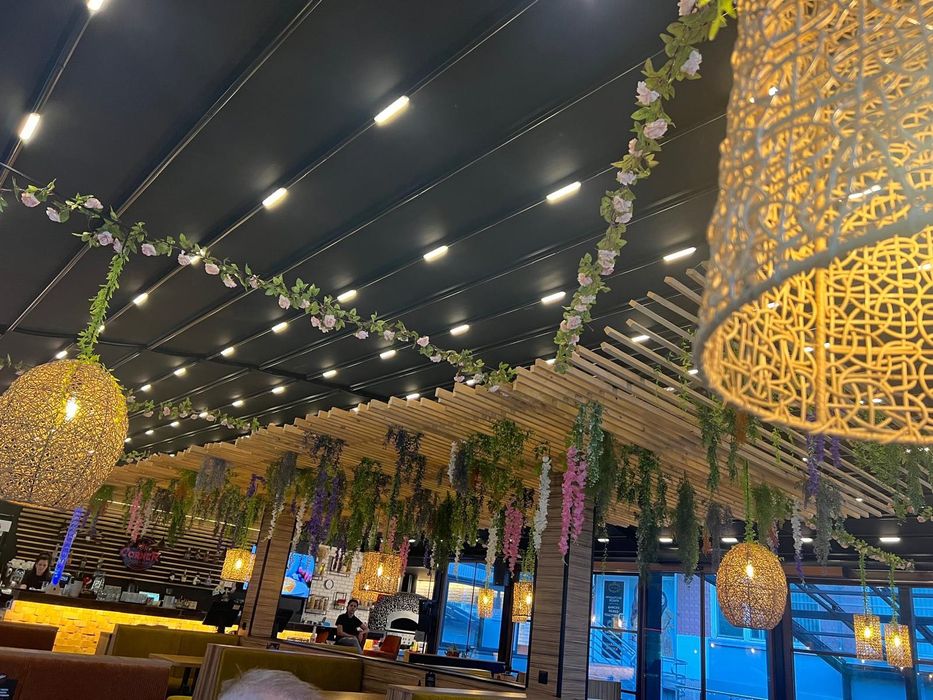 Пергола, биоклиматична пергола, стъклени тавани,гилотинно остъкляване