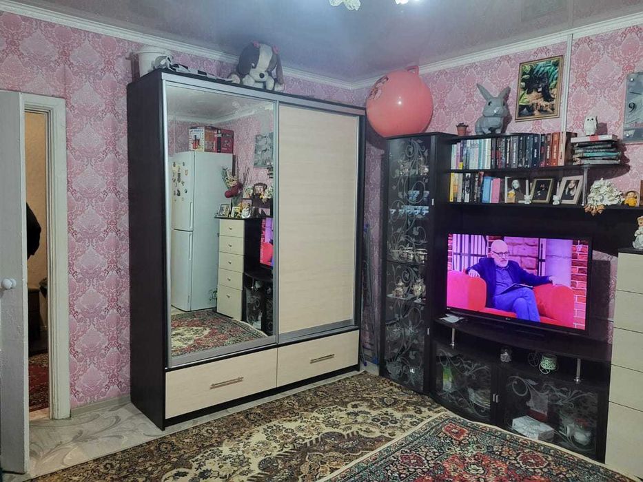 2 комнатный дом, в Рабочем поселке