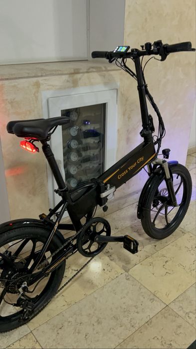 Bicicleta electrica pliabila ,  asistata ADO cu frane hidraulice