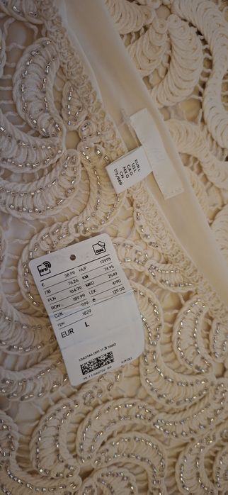 Set H&M cu aspect crosetat si cu margele