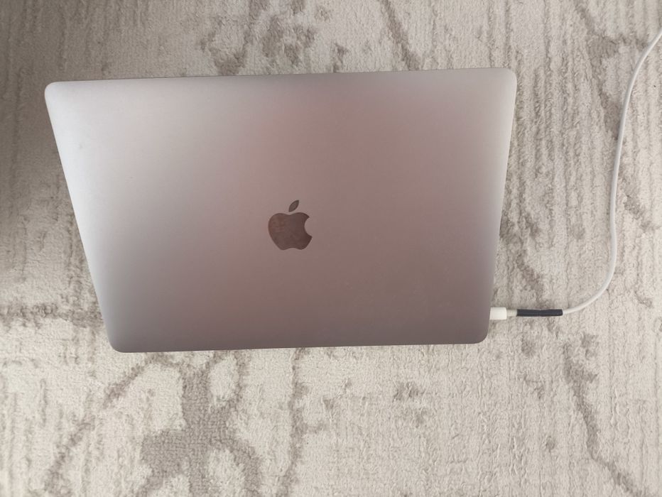MacBook air m1 256gb