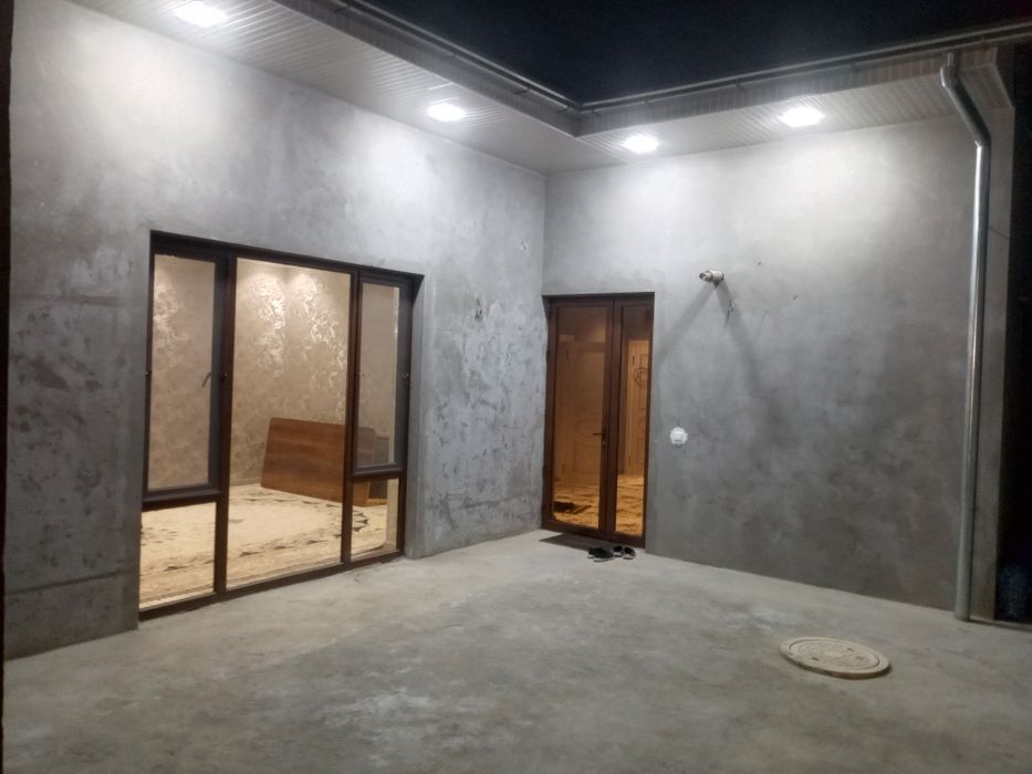 Toshmi postidan 5km kirganda hovli sotiladi