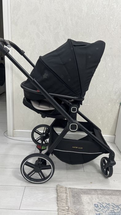 Продам детскую коляску