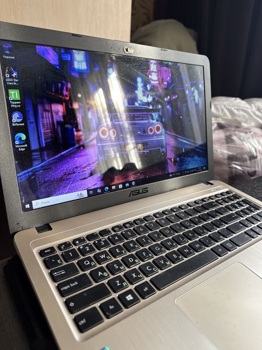 НОУТБУК ASUS! 4ядра ssd