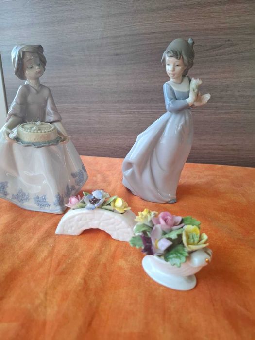 Красиви порцеланови фигури NAO by Lladro Spain