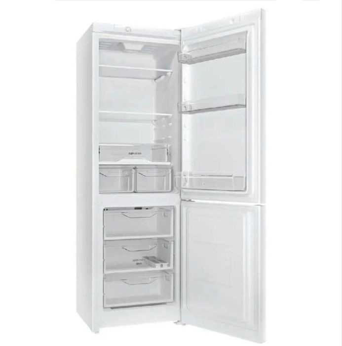 Холодильник Indesit