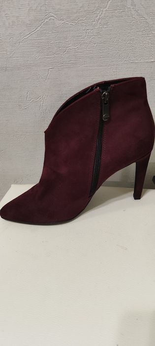 Ботильоны замшевые 39 размер