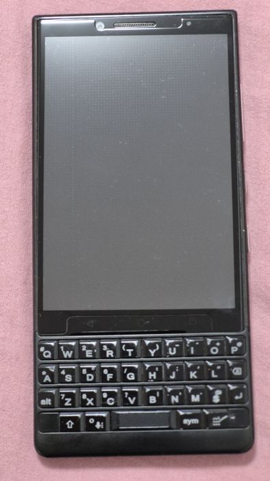 blackberry key2 bbb100- 4