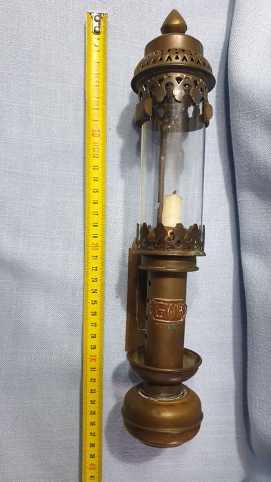 Бронзов писалищен аксесоар и Месингов вагонен аплик