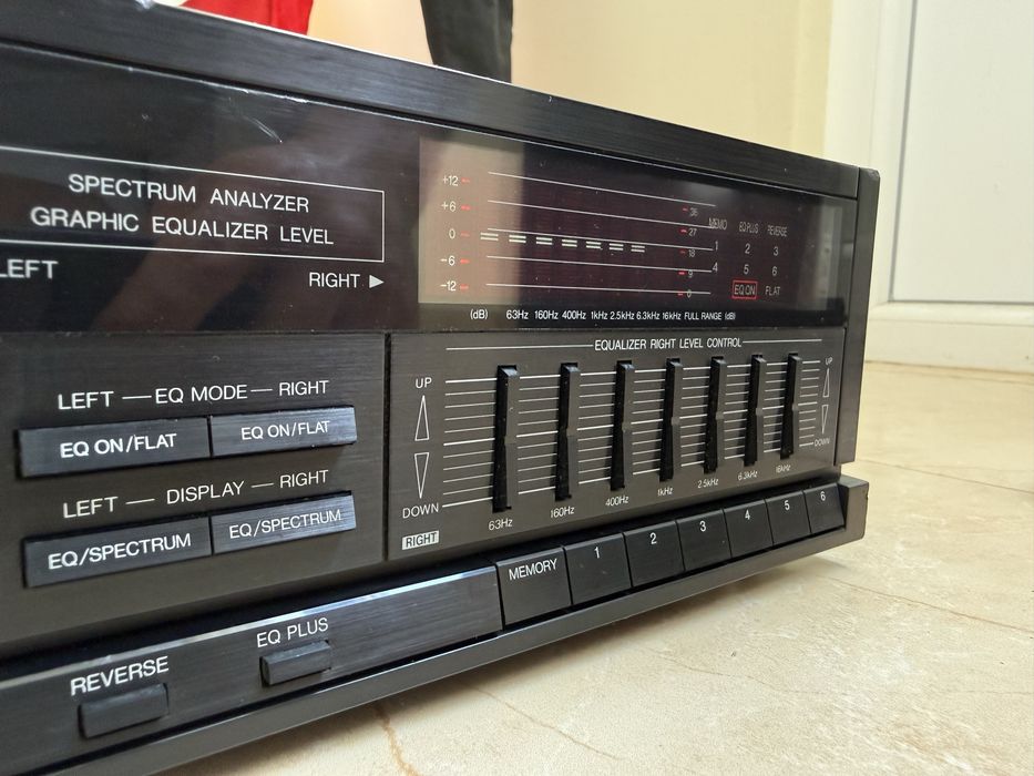 Technics SH-E70 Еквалайзер