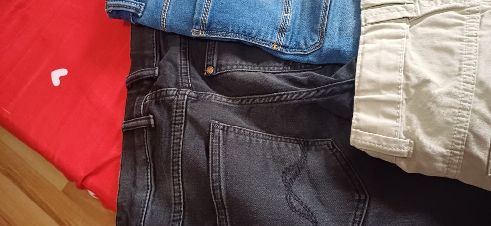 Pantaloni scurți!