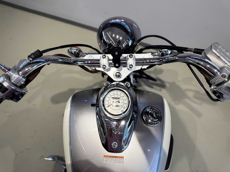 Motocicleta Yamaha Drag Star 650