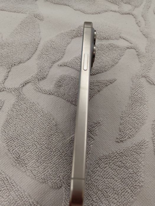 iPhone 15 pro max 256gb 81%