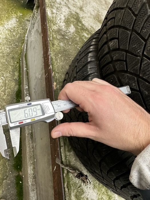 Зимни гуми Dunlop SP winter sport 235/55/17