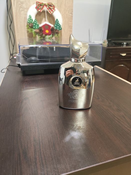 Мъжки и унисекс парфюми, разопаковани