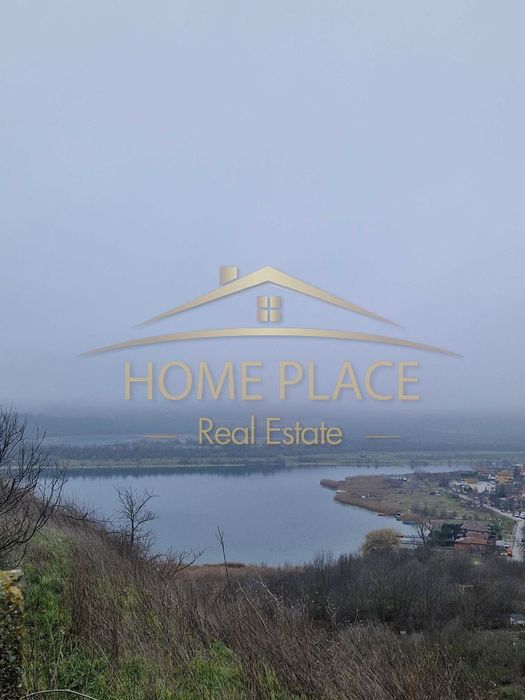 Продава, Парцел с. Страшимирово