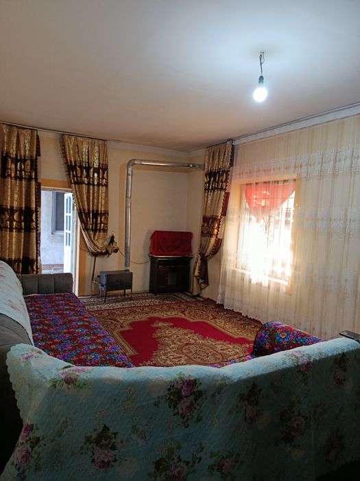 Shofirkon markazidan  8 sotixli xovli sotiladi