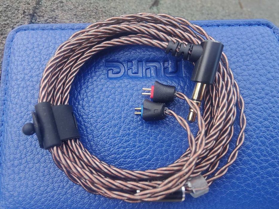 Нови- неотваряни DUNU TITANS Hi-res HIFI In-ear  11mm Dynamic Driver