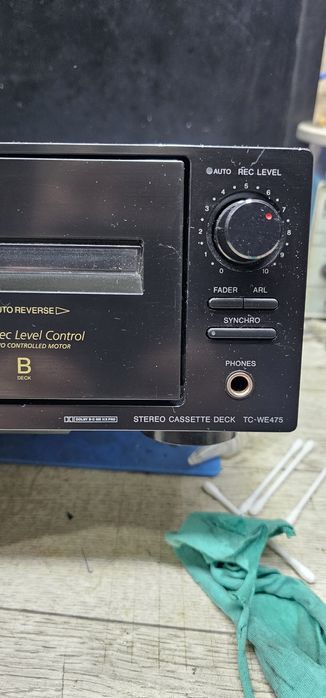 Кассетная дека Sony